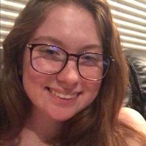 Meet your Posher, Eelena